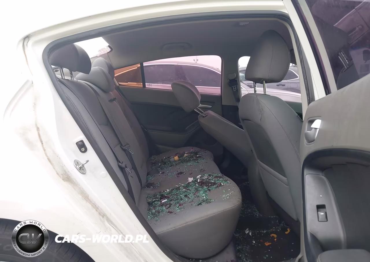 2018 Kia Forte Lx VIN:3KPFL4A79JE197022 - 8