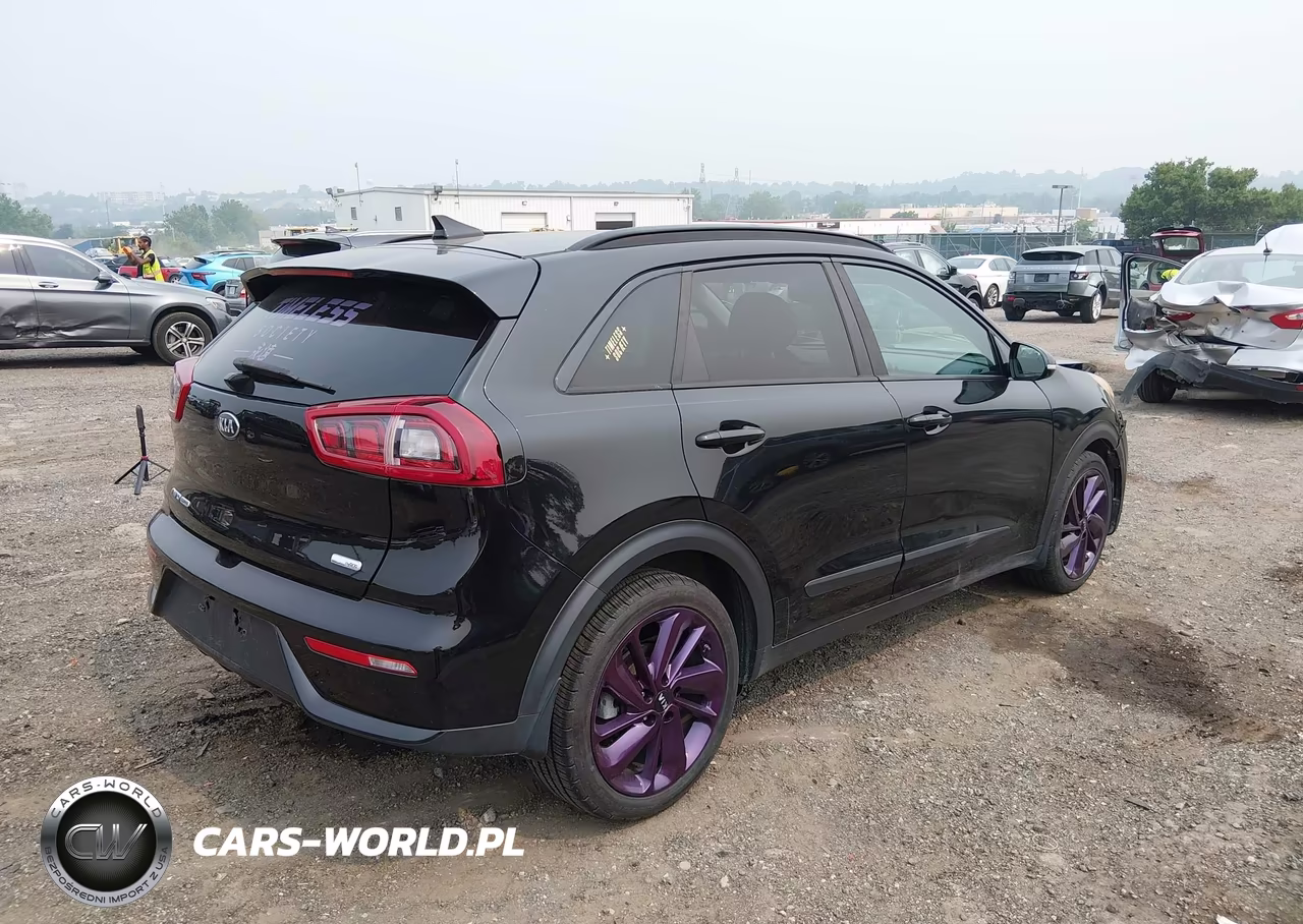 2017 Kia Niro Ex VIN:KNDCC3LC6H5086506 - 4