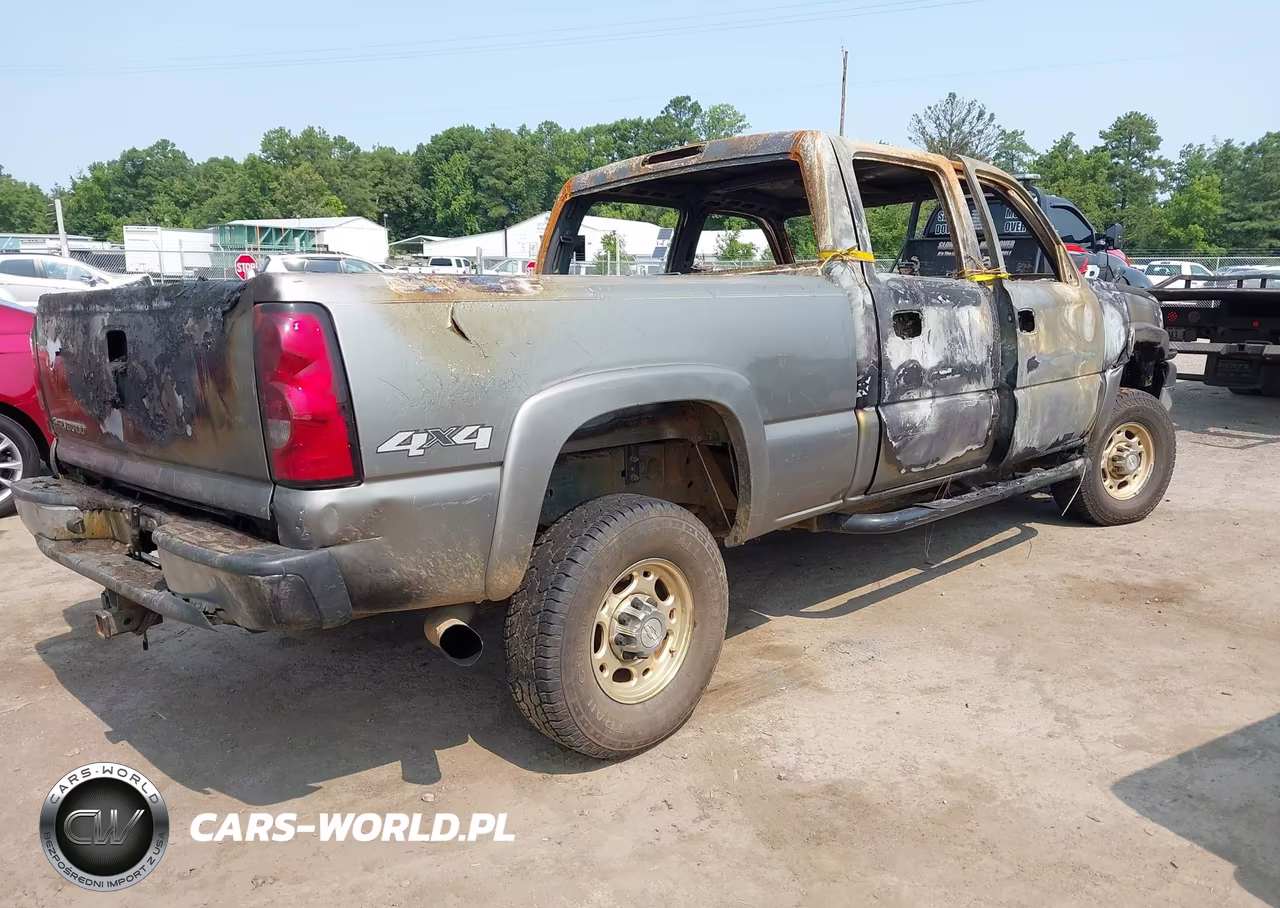 2007 Chevrolet Silverado 2500Hd Classic Lt3 VIN:1GCHK23D77F188675 - 4