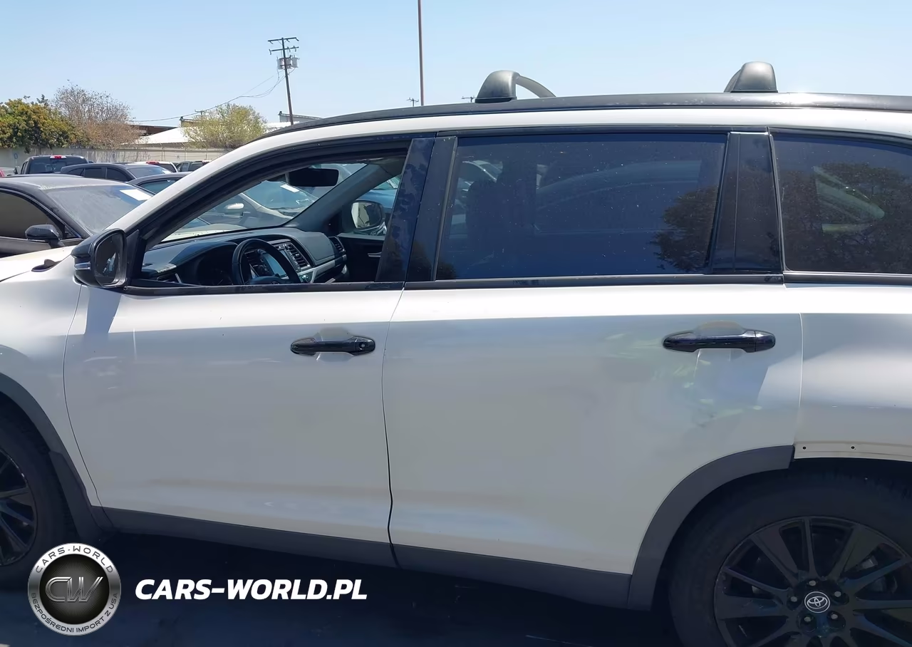 2019 Toyota Highlander Se VIN:5TDKZRFH9KS326010 - 15