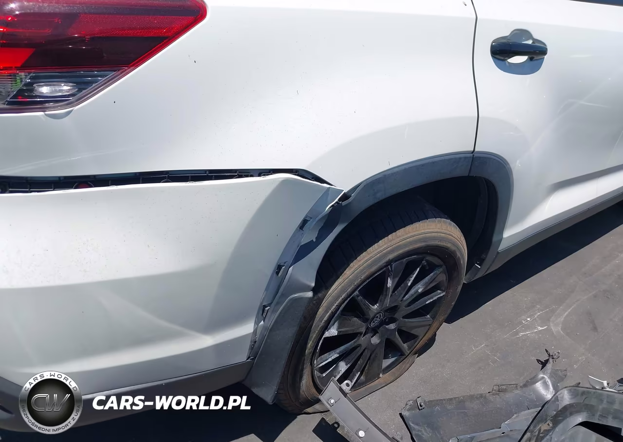 2019 Toyota Highlander Se VIN:5TDKZRFH9KS326010 - 18