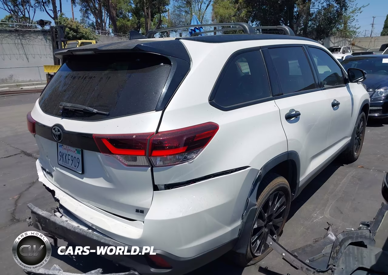 2019 Toyota Highlander Se VIN:5TDKZRFH9KS326010 - 4
