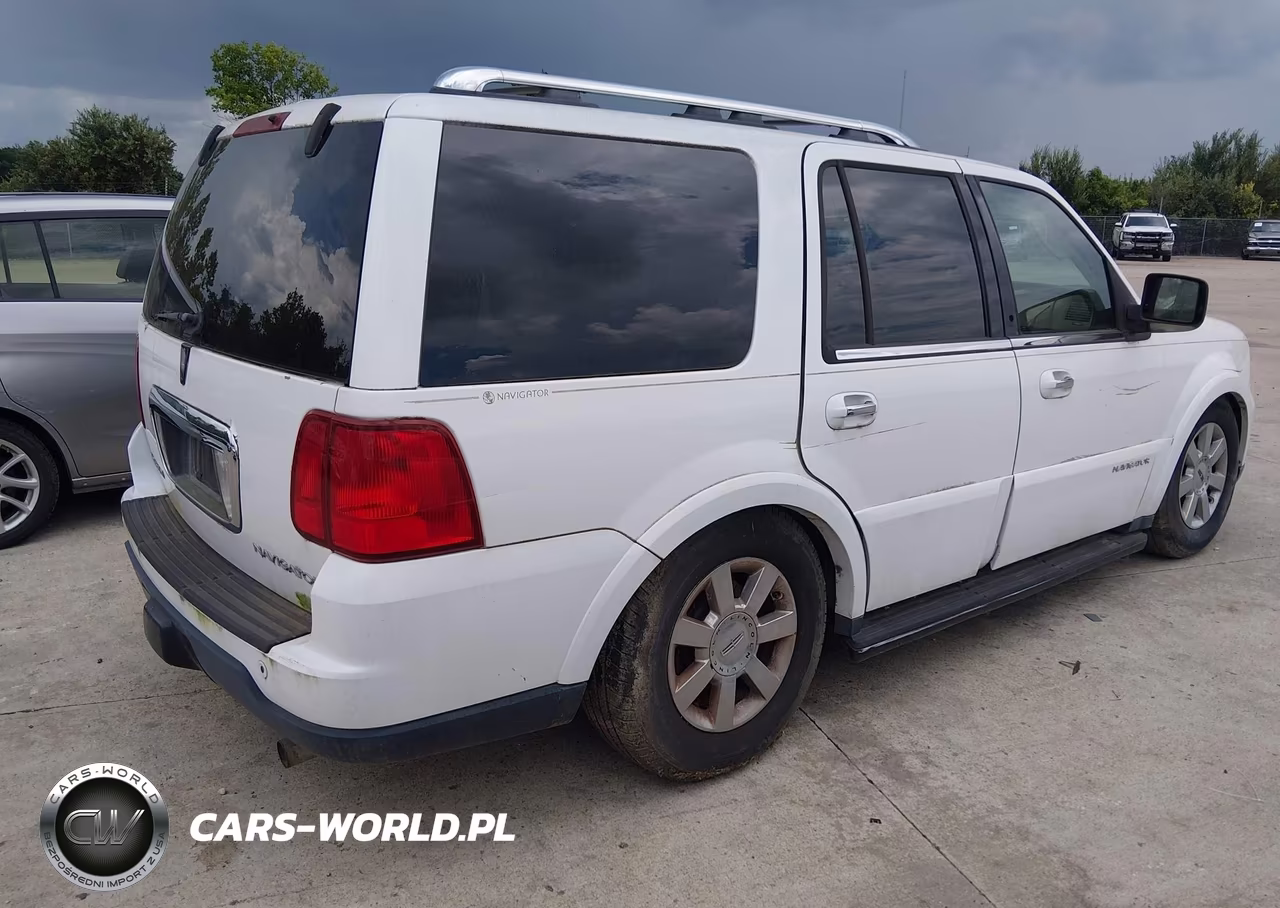 2006 Lincoln Navigator Luxury-Ultimate VIN:5LMFU28596LJ20230 - 4