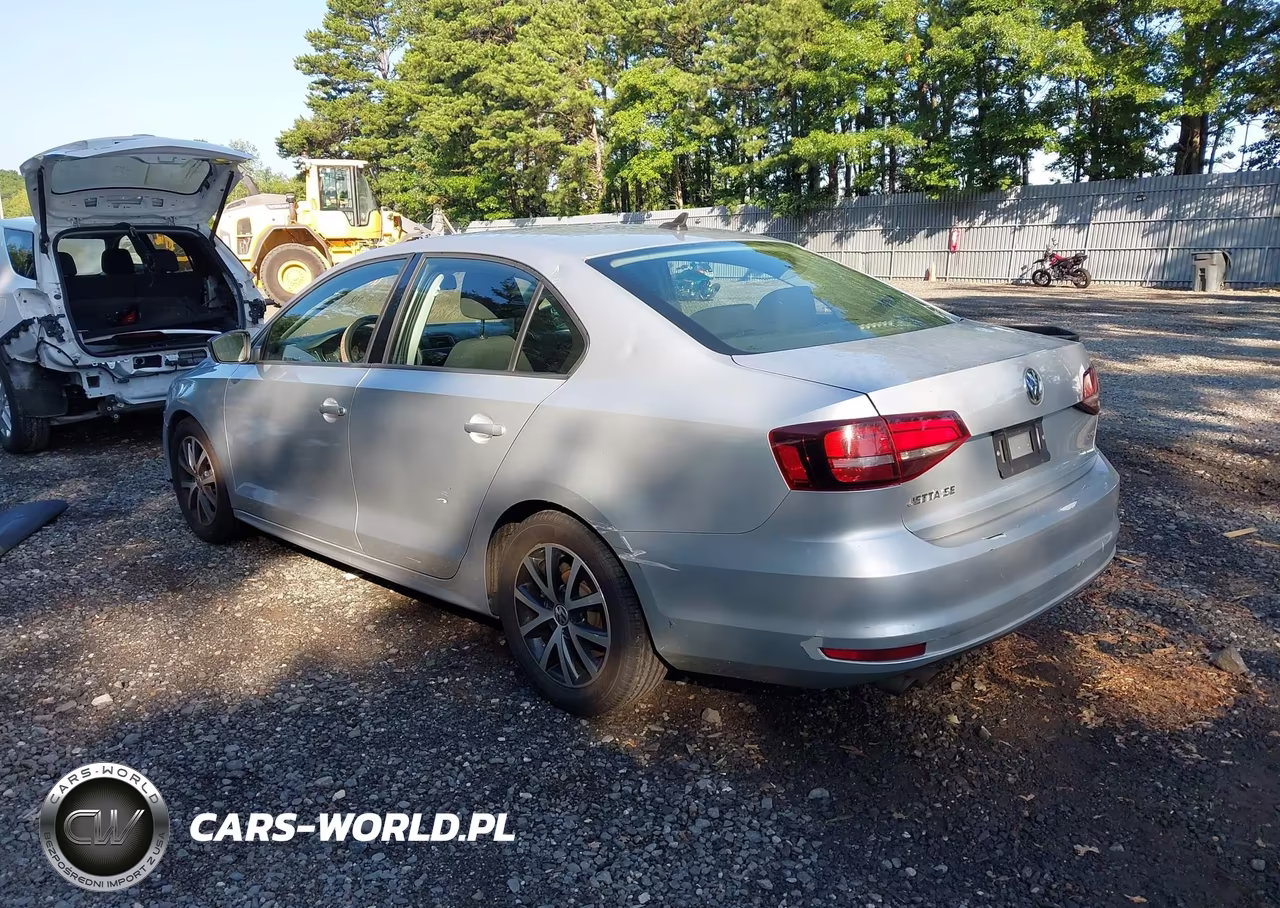 2016 Volkswagen Jetta 1.4T Se VIN:3VWD67AJ9GM289979 - 3