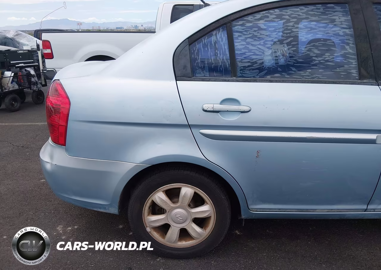 2006 Hyundai Accent Gls VIN:KMHCN46C06U007972 - 15