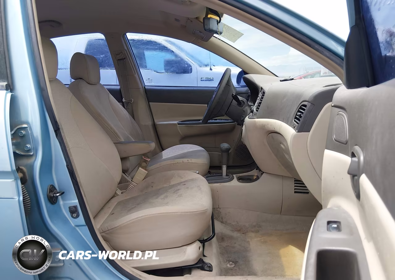 2006 Hyundai Accent Gls VIN:KMHCN46C06U007972 - 5