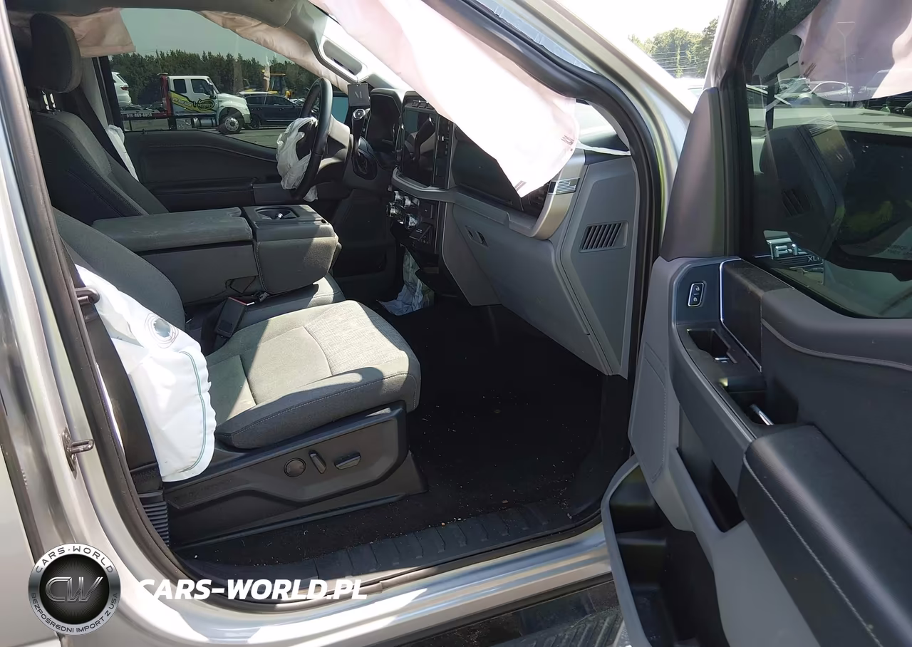 2023 Ford F-150 Xlt VIN:1FTFW1E80PKF92429 - 5