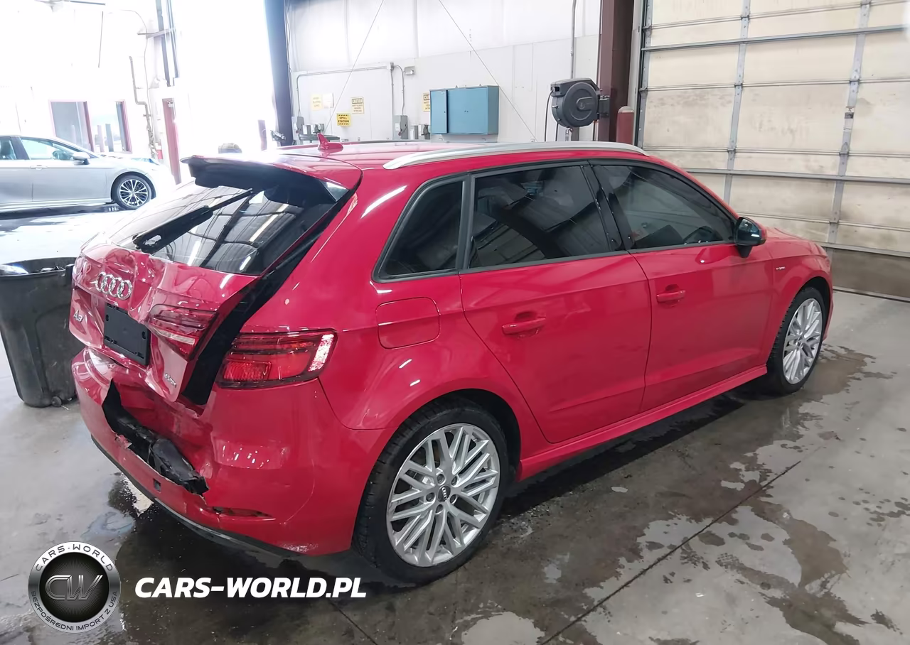2018 Audi A3 E-Tron 1.4T Premium-1.4T Tech Premium VIN:WAUUPBFF9JA067824 - 4