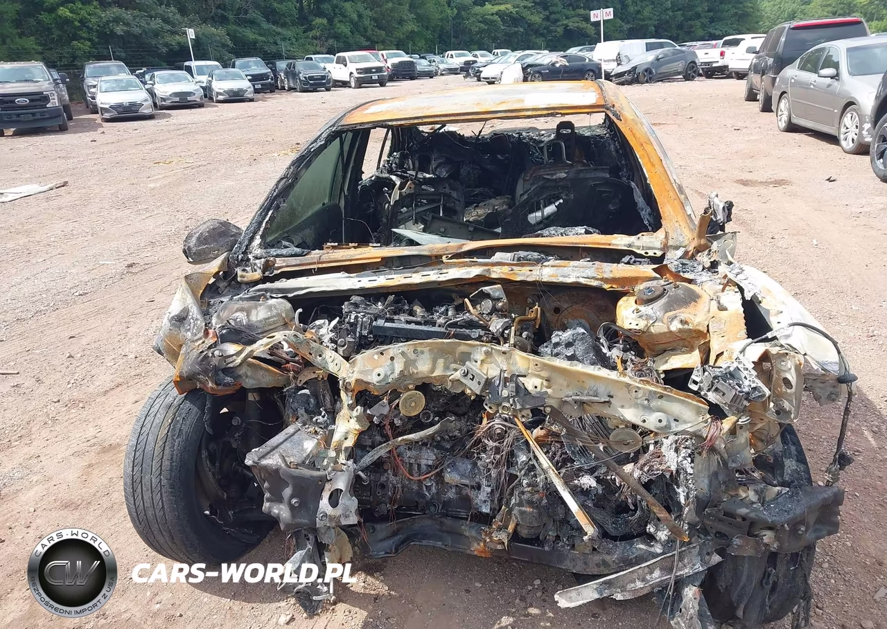 2020 Toyota Camry Se VIN:4T1G11AK6LU502795 - 6