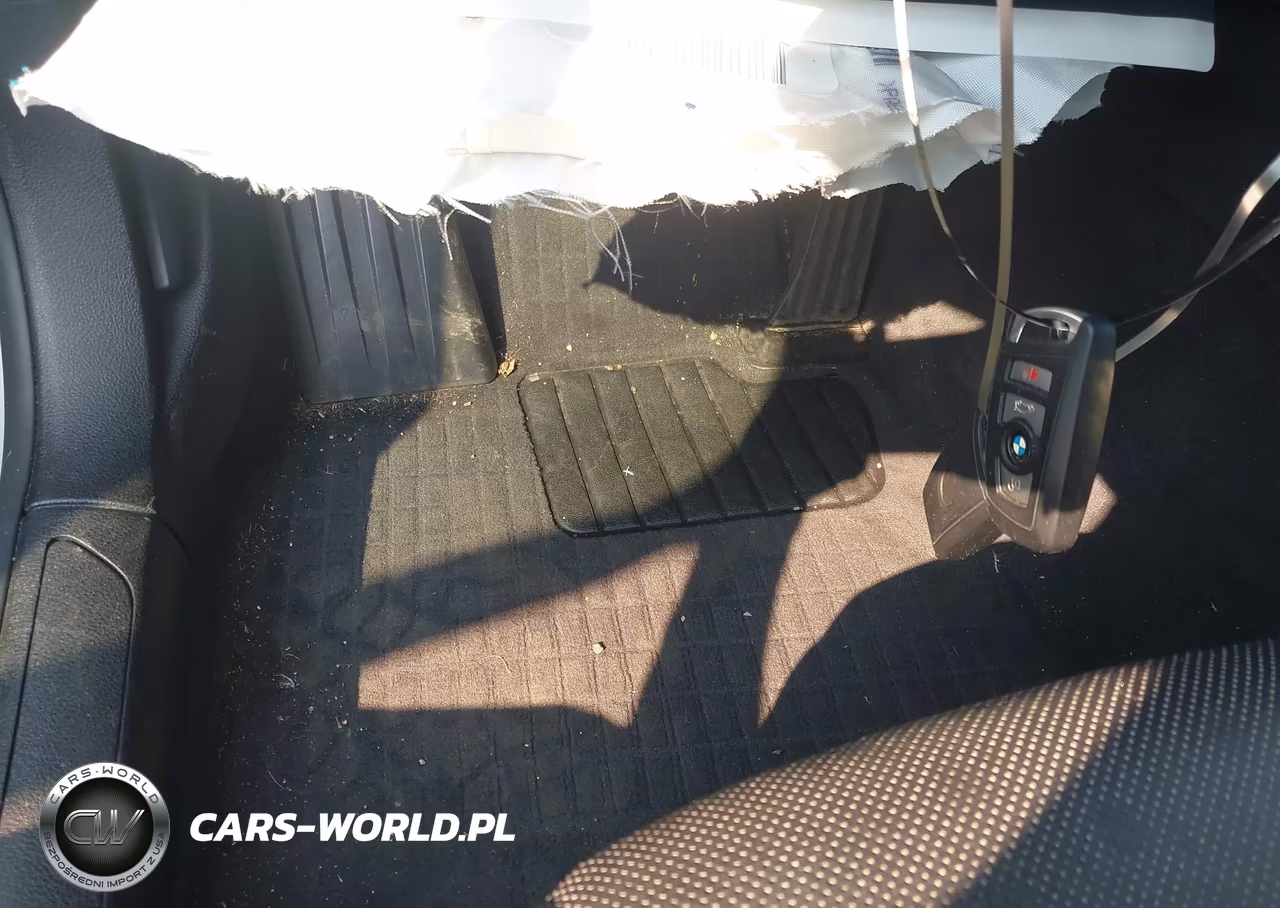 2014 BMW 750I VIN:WBAYA8C51ED825337 - 11