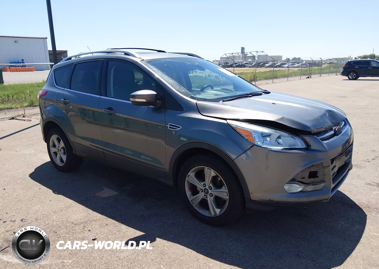 2014 Ford Escape Titanium – zdjęcie 1 z 11