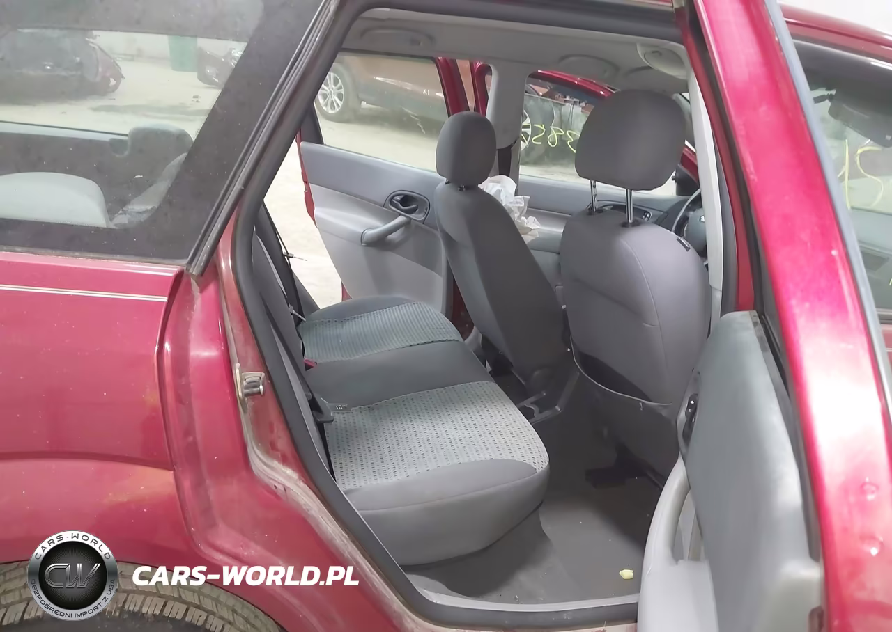 2005 Ford Focus Zxw VIN:1FAHP36N05W230599 - 8