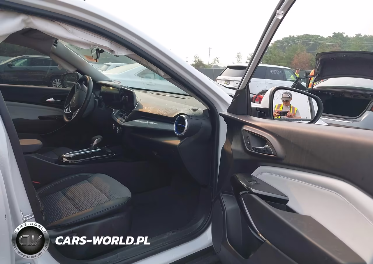 2025 Chevrolet Trax Fwd Lt VIN:KL77LHEPXSC159052 - 5