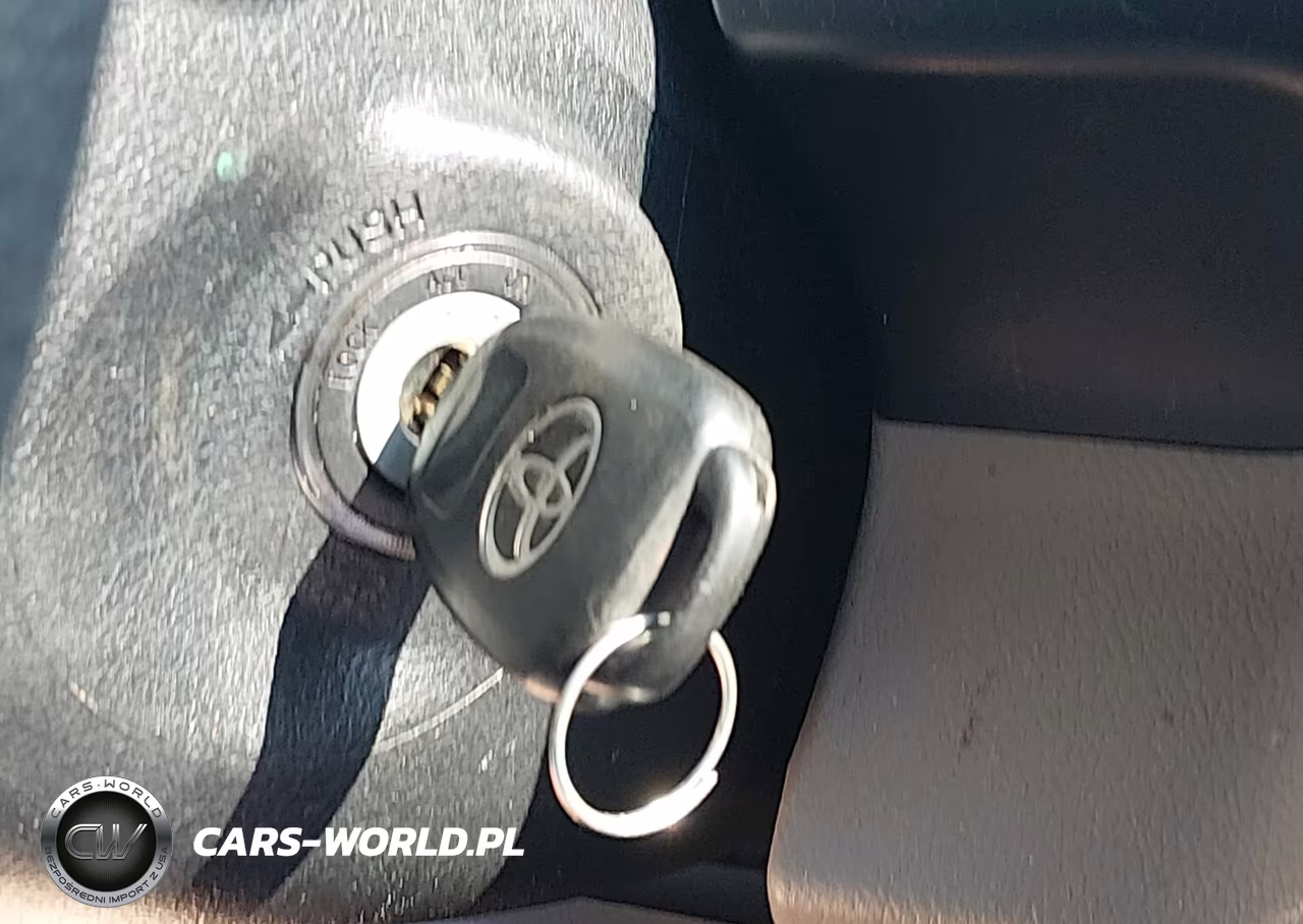 2013 Toyota Camry Le VIN:4T1BF1FK3DU205893 - 11