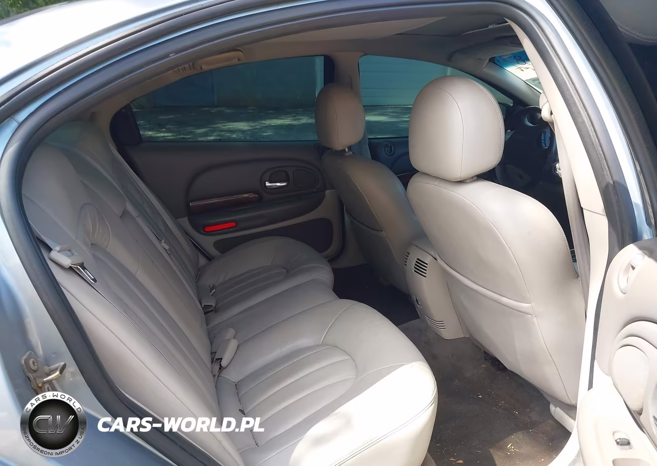 2004 Chrysler 300M VIN:2C3HE66GX4H615088 - 8