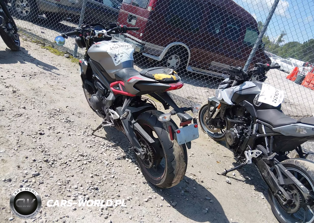 2021 Triumph Motorcycle Street Triple R (Lrh) VIN:SMTA544DXMTAF8258 - 3