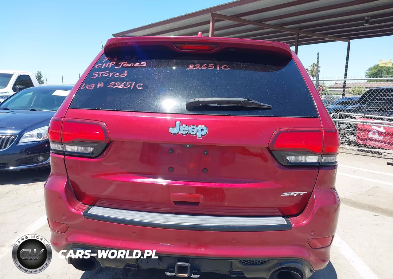 2015 Jeep Grand Cherokee Srt VIN:1C4RJFDJ3FC796566 - 17
