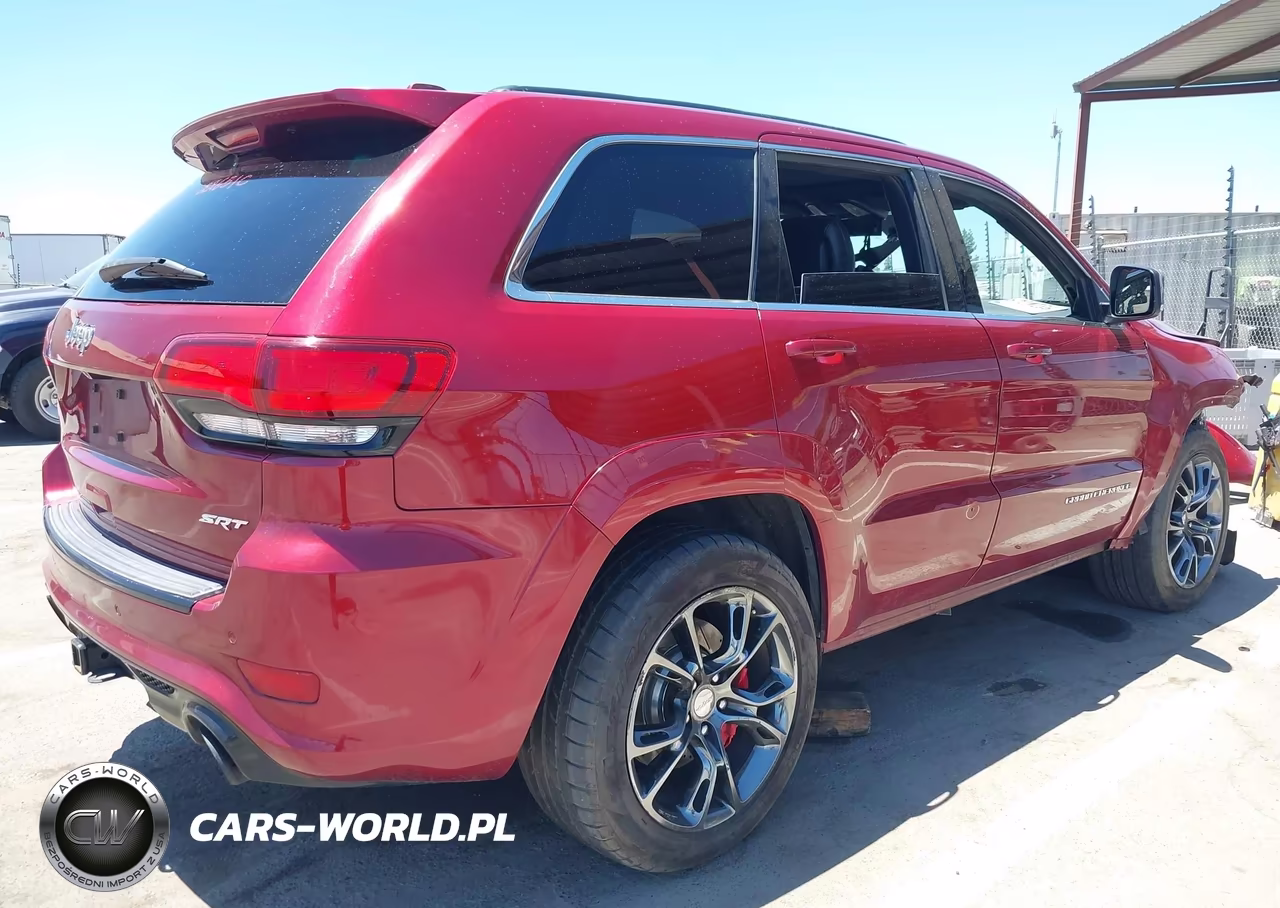 2015 Jeep Grand Cherokee Srt VIN:1C4RJFDJ3FC796566 - 4