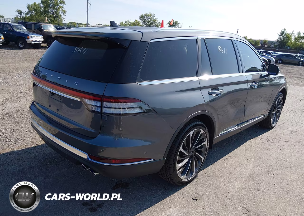2021 Lincoln Aviator Reserve VIN:5LM5J7XCXMGL14322 - 4