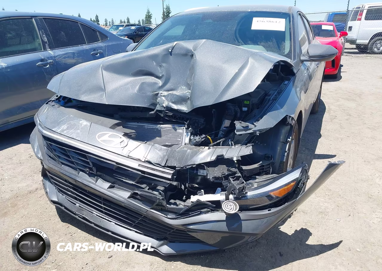 2026 Hyundai Elantra Se VIN:KMHLL4DG5TU099782 - 6