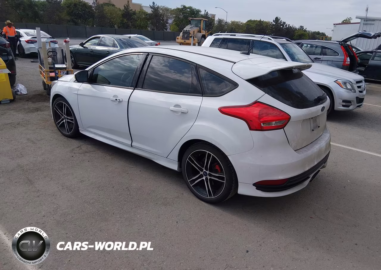 2017 Ford Focus St VIN:1FADP3L91HL290600 - 3