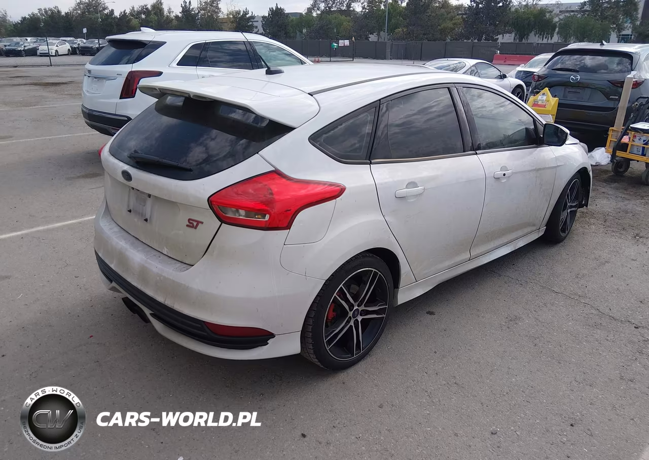 2017 Ford Focus St VIN:1FADP3L91HL290600 - 4