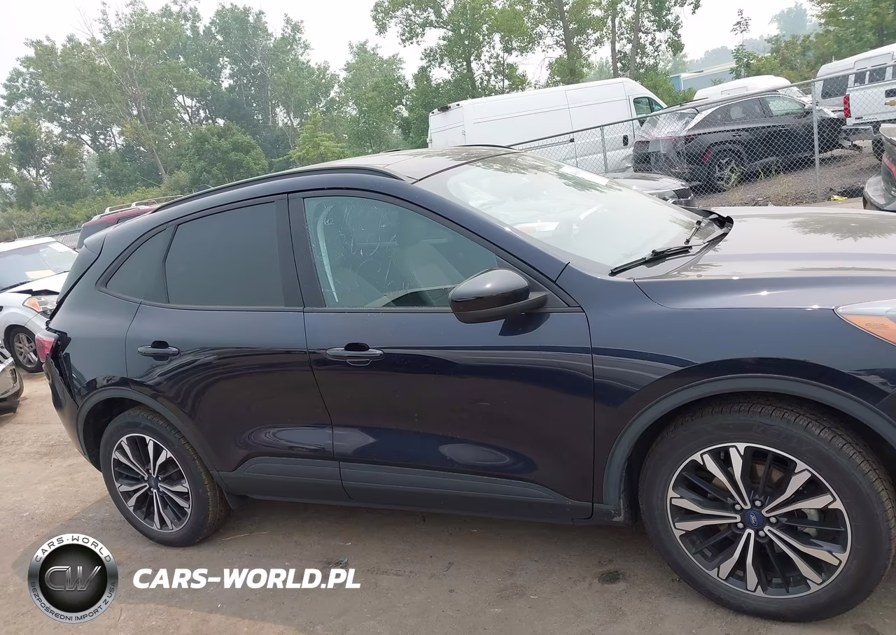 2021 Ford Escape Se VIN:1FMCU9G68MUA24167 - 13
