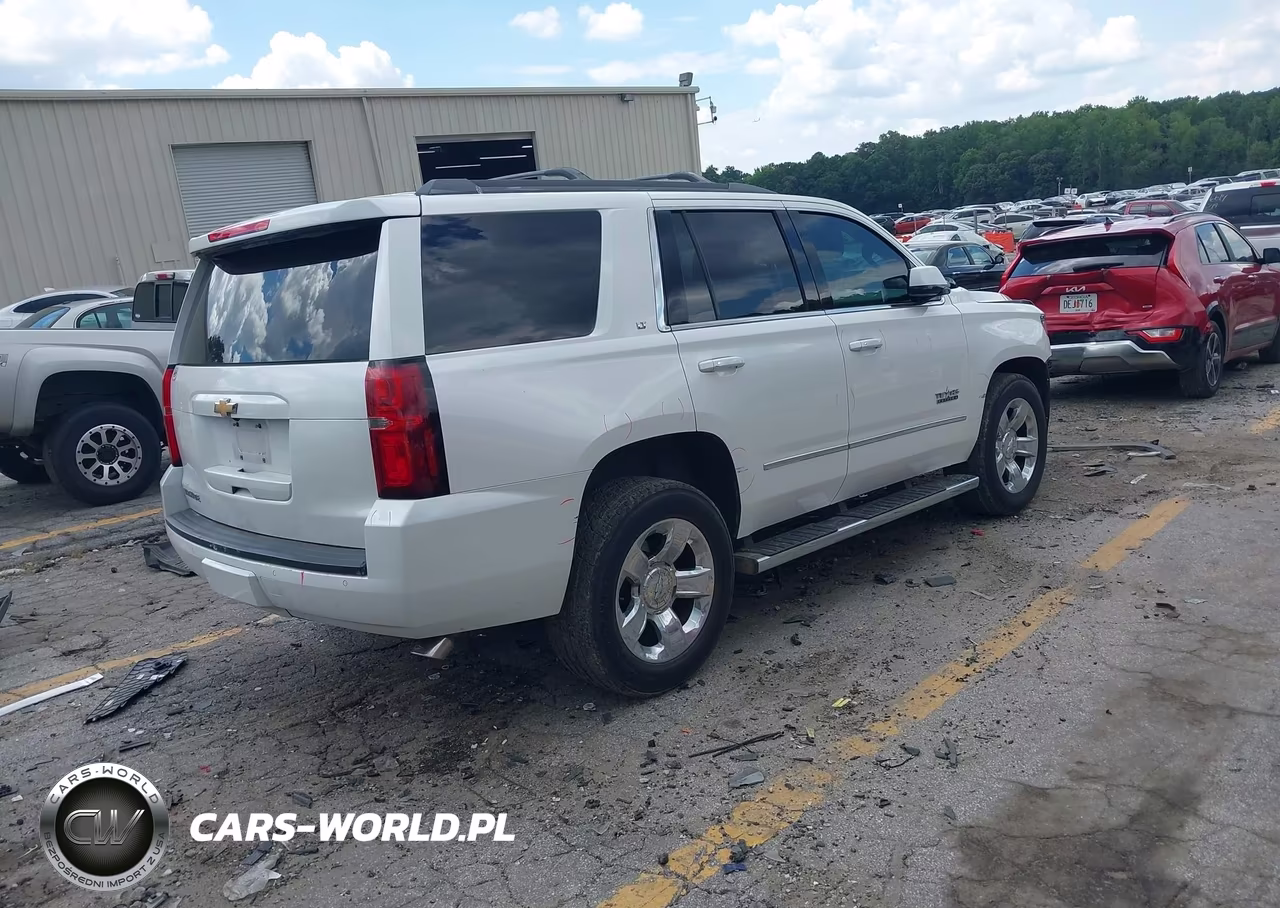 2017 Chevrolet Tahoe Lt VIN:1GNSCBKC8HR287878 - 4