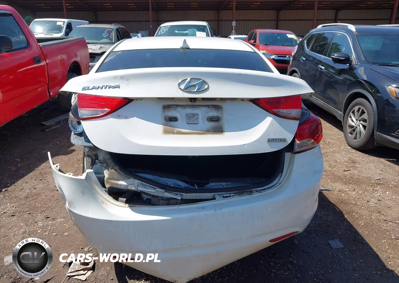 2013 Hyundai Elantra Limited VIN:5NPDH4AE9DH388754 - 17