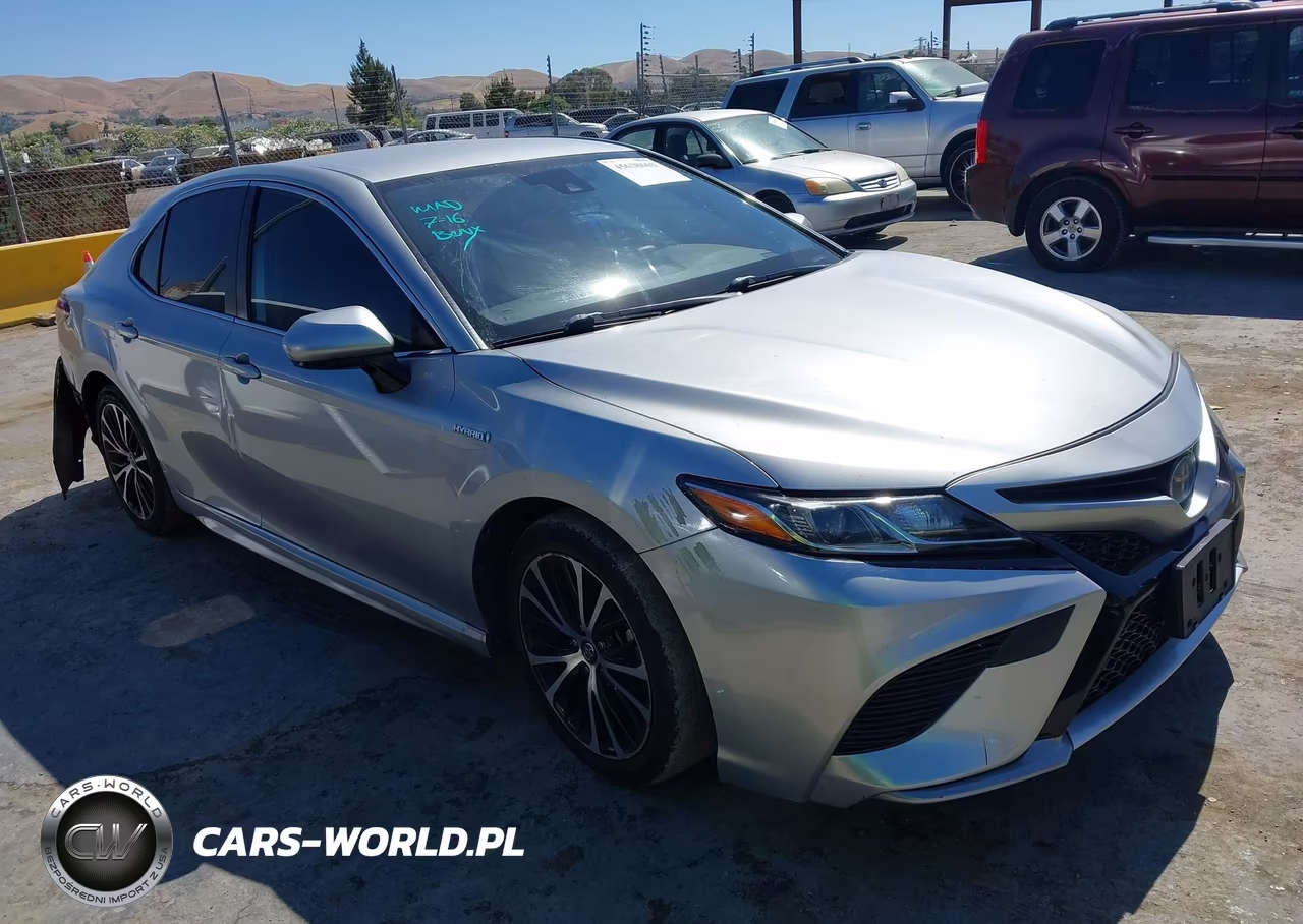 2020 Toyota Camry Se Hybrid – zdjęcie 1 z 16