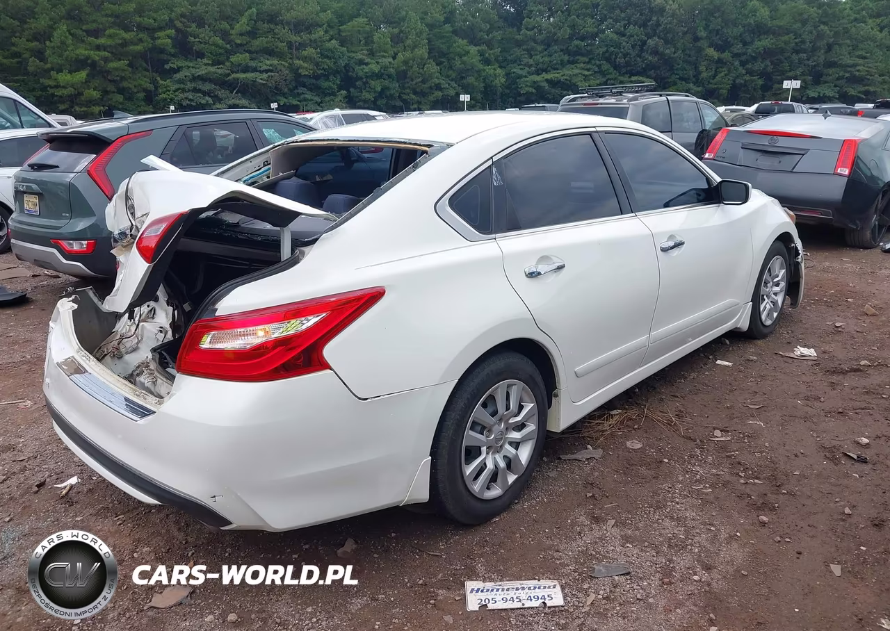 2017 Nissan Altima 2.5 S VIN:1N4AL3AP5HC146161 - 4