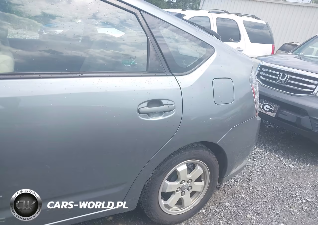 2005 Toyota Prius VIN:JTDKB20U853020004 - 6