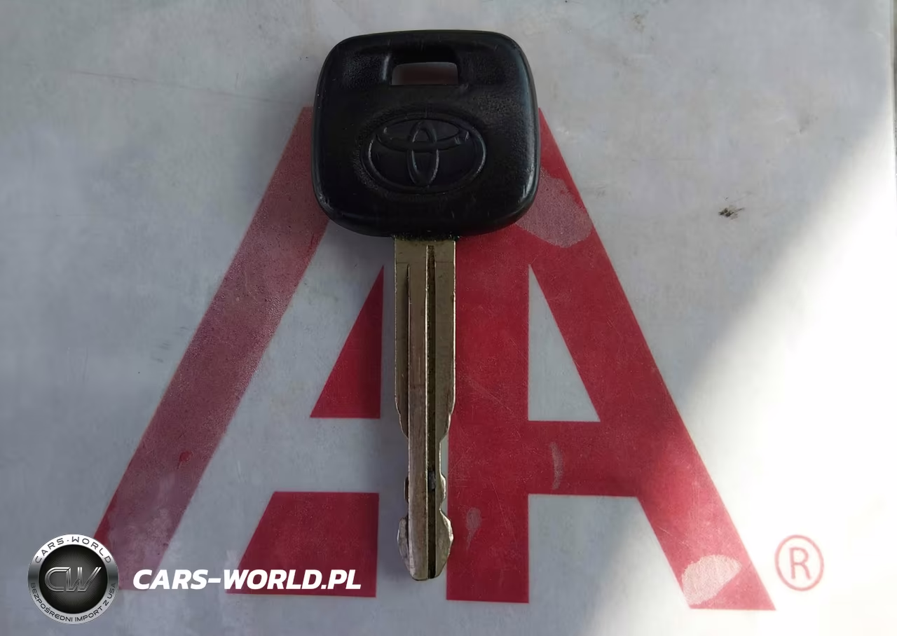 2005 Toyota Camry Le VIN:4T1BE32K55U559890 - 11