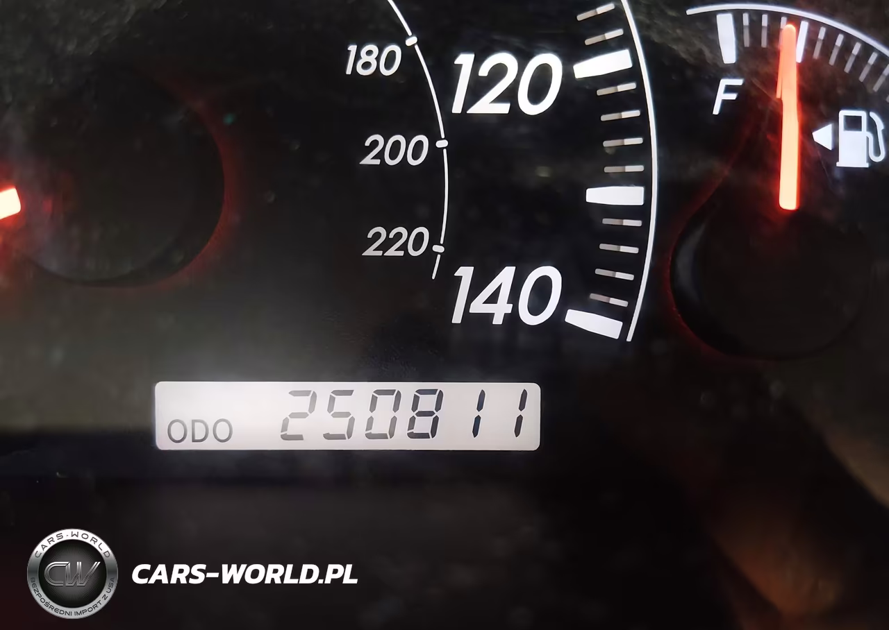 2005 Toyota Camry Le VIN:4T1BE32K55U559890 - 15