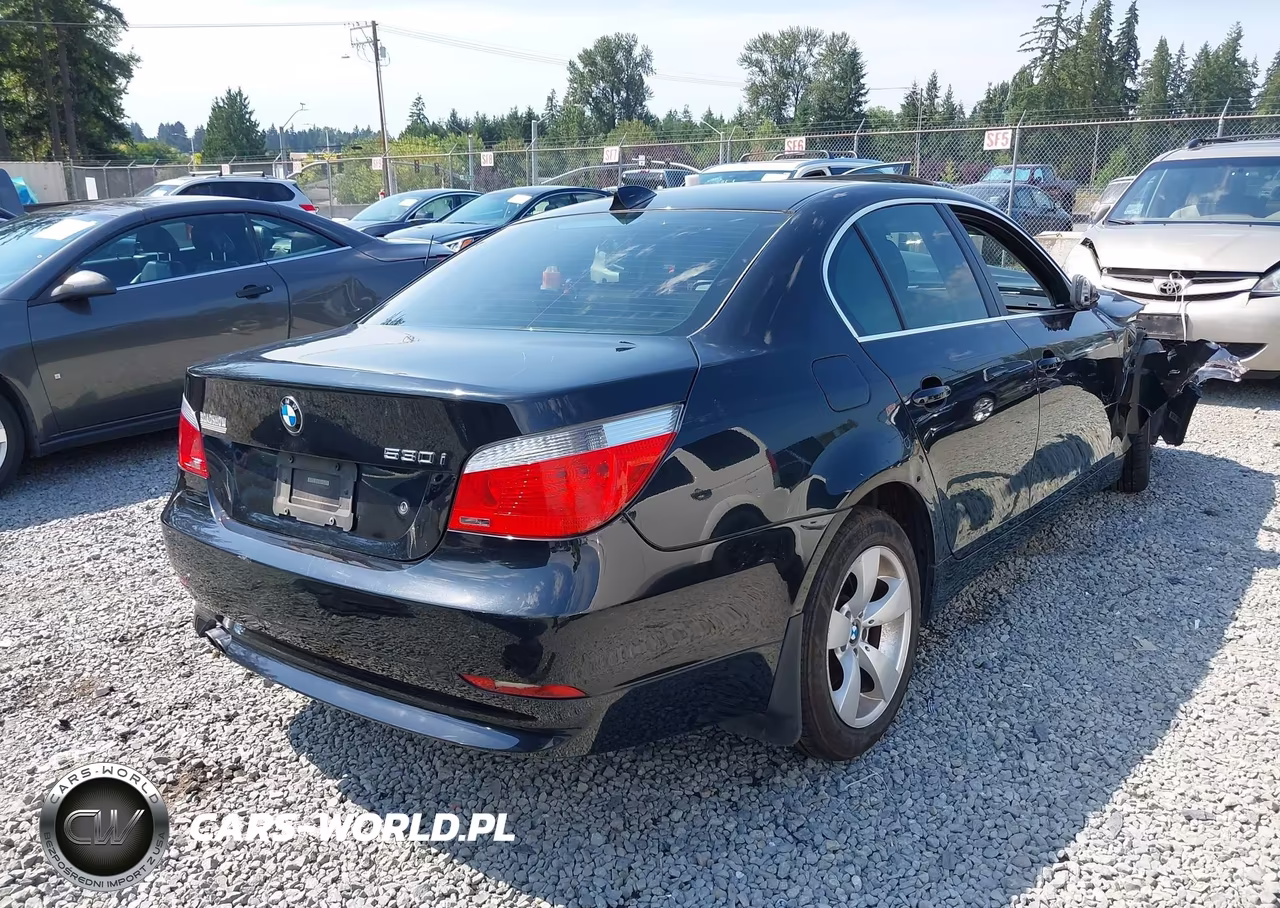 2007 BMW 530I VIN:WBANE73597CM50971 - 4