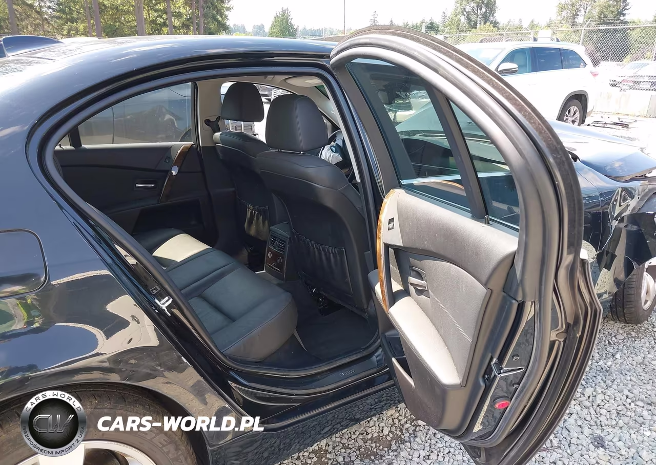 2007 BMW 530I VIN:WBANE73597CM50971 - 8
