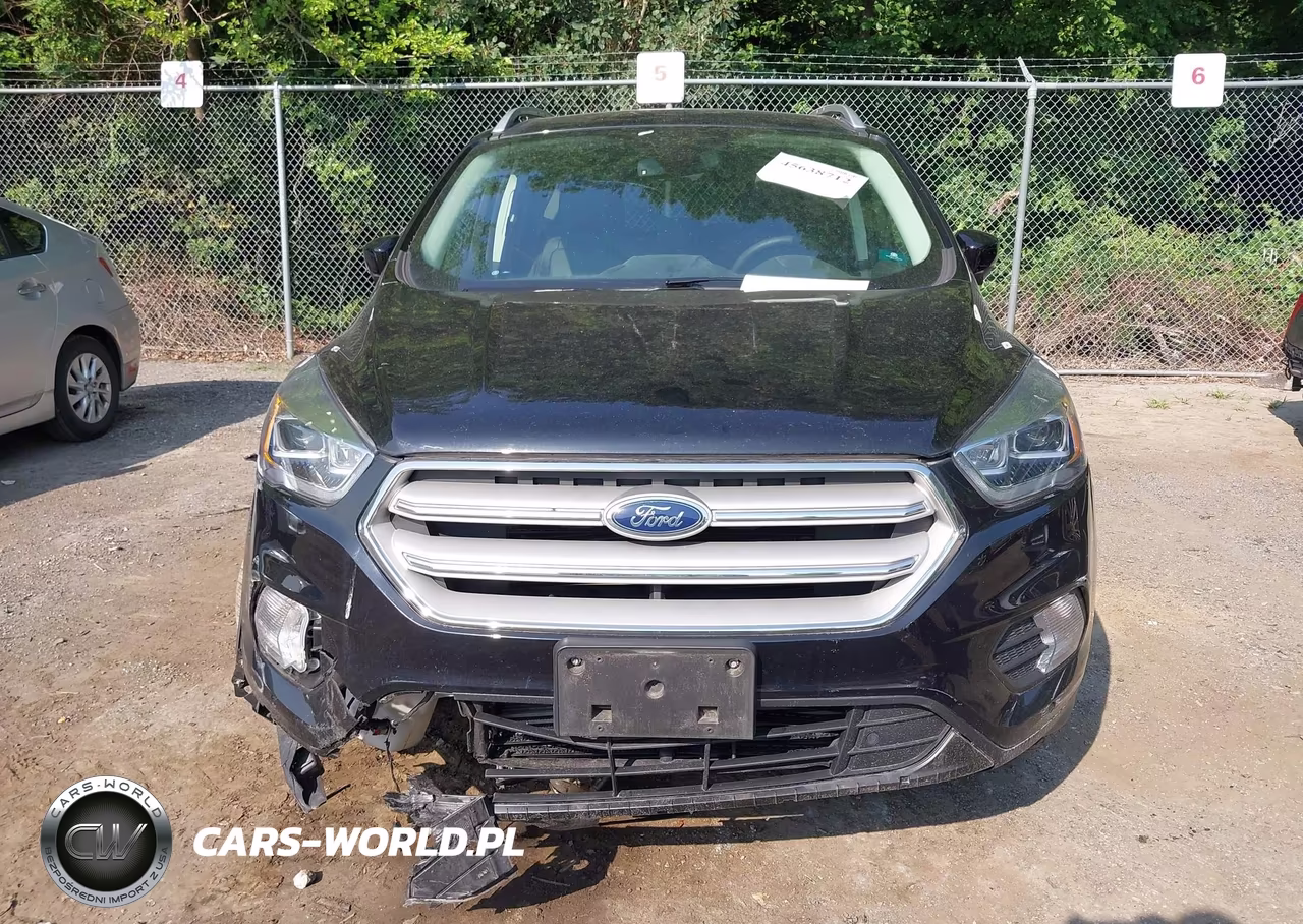 2019 Ford Escape Titanium VIN:1FMCU9J98KUC32713 - 12