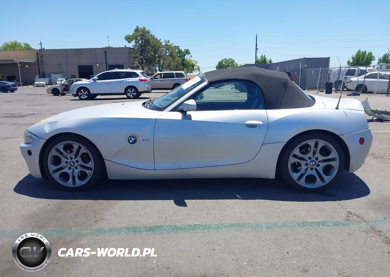2005 BMW Z4 3.0I VIN:4USBT53565LU11701 - 14
