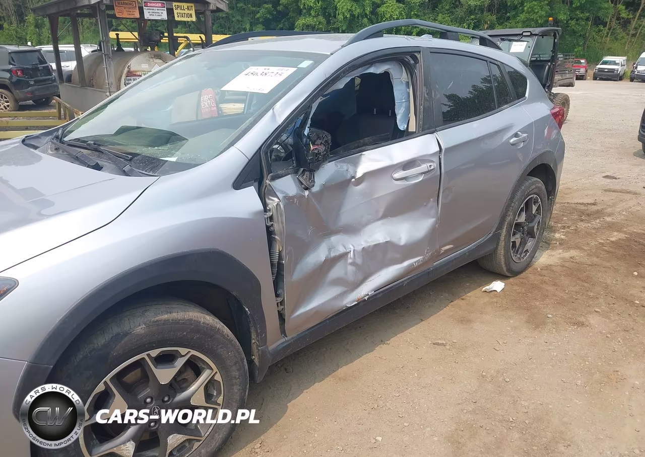 2020 Subaru Crosstrek Premium VIN:JF2GTAPC6L8241872 - 12