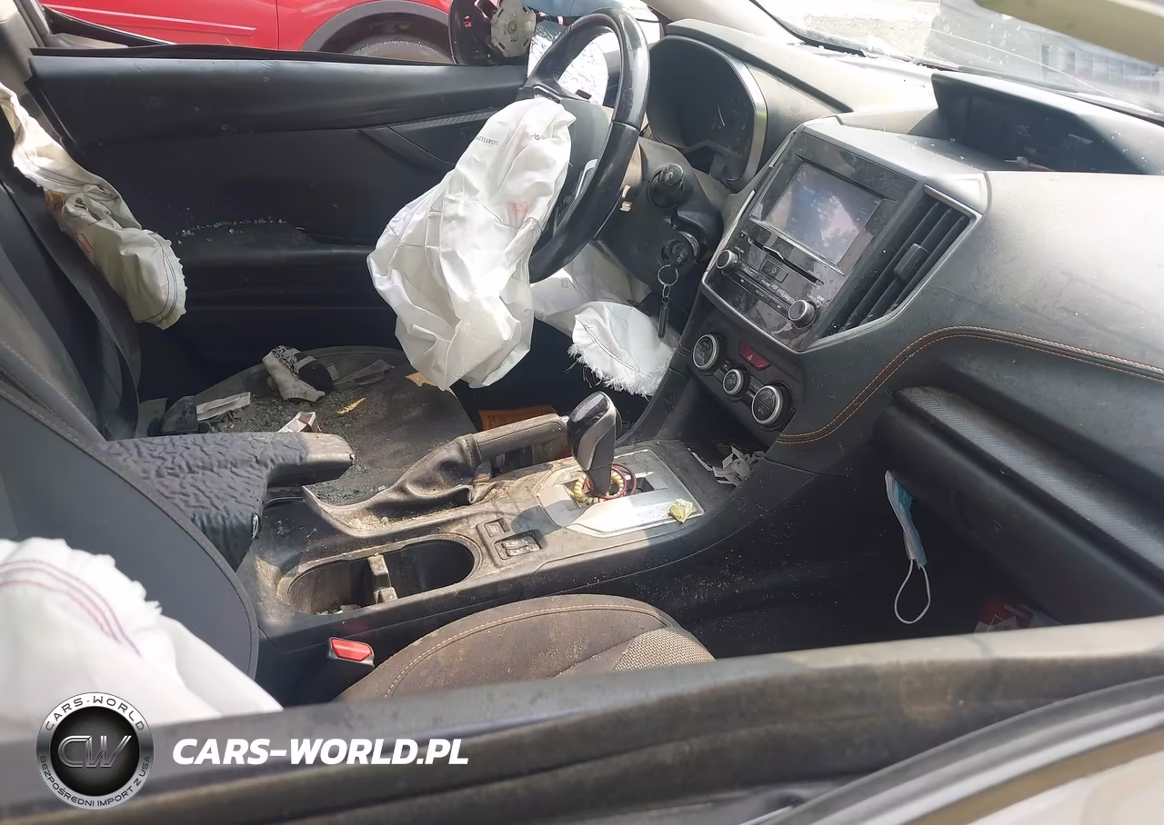 2020 Subaru Crosstrek Premium VIN:JF2GTAPC6L8241872 - 5