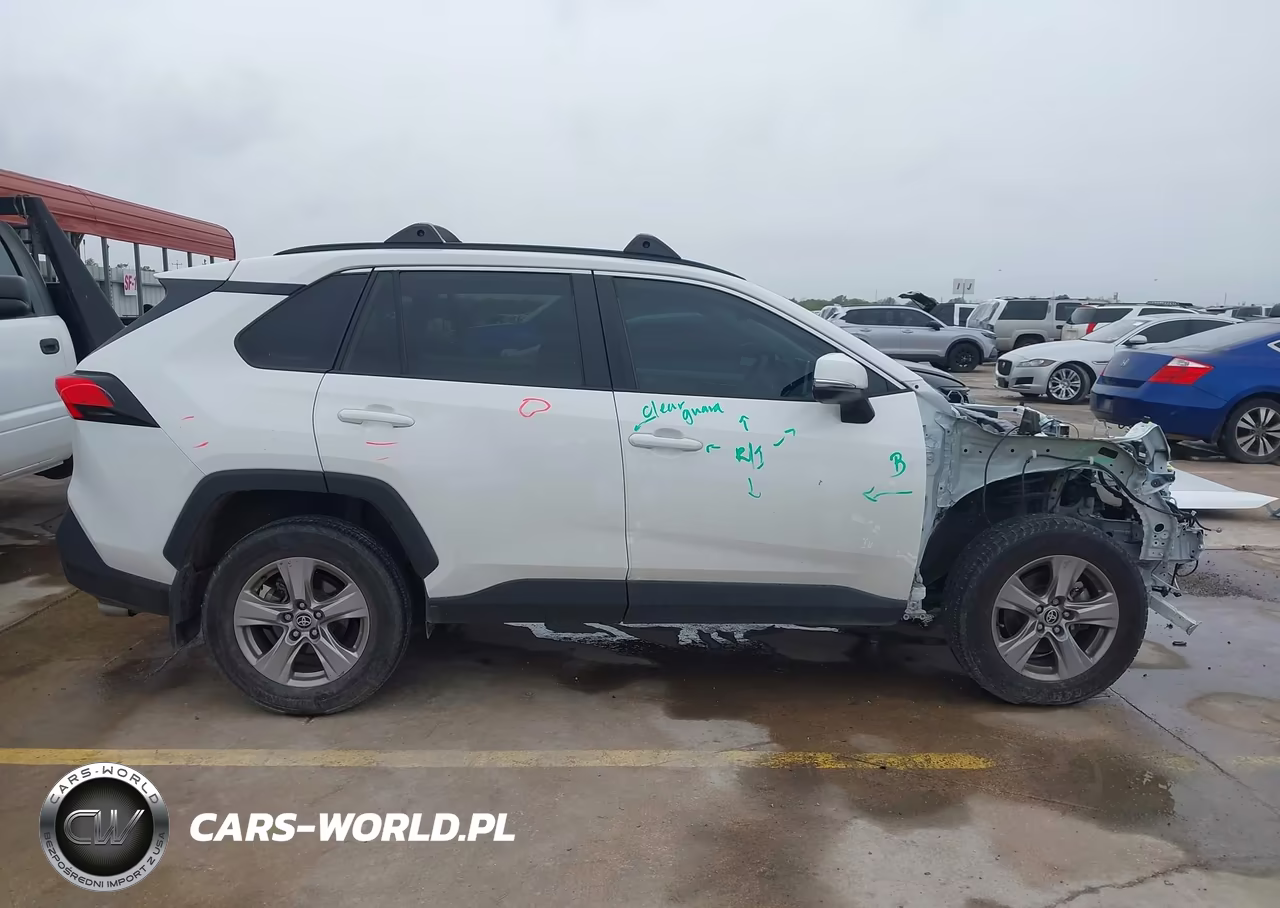 2023 Toyota Rav4 Xle VIN:2T3W1RFV2PW254250 - 14
