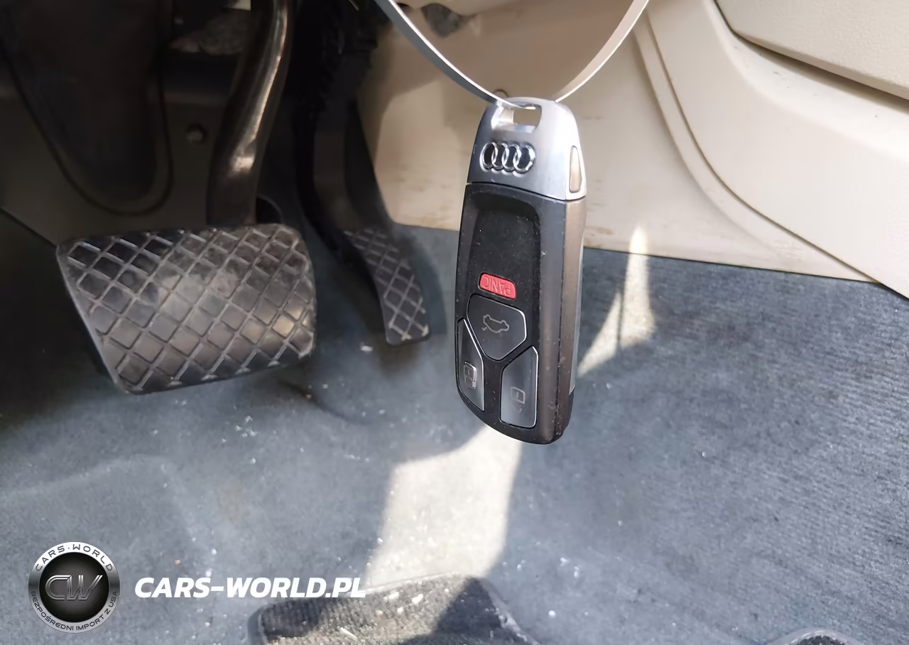 2018 Audi Q5 2.0T Premium-2.0T Tech Premium VIN:WA1ANAFY8J2068667 - 11