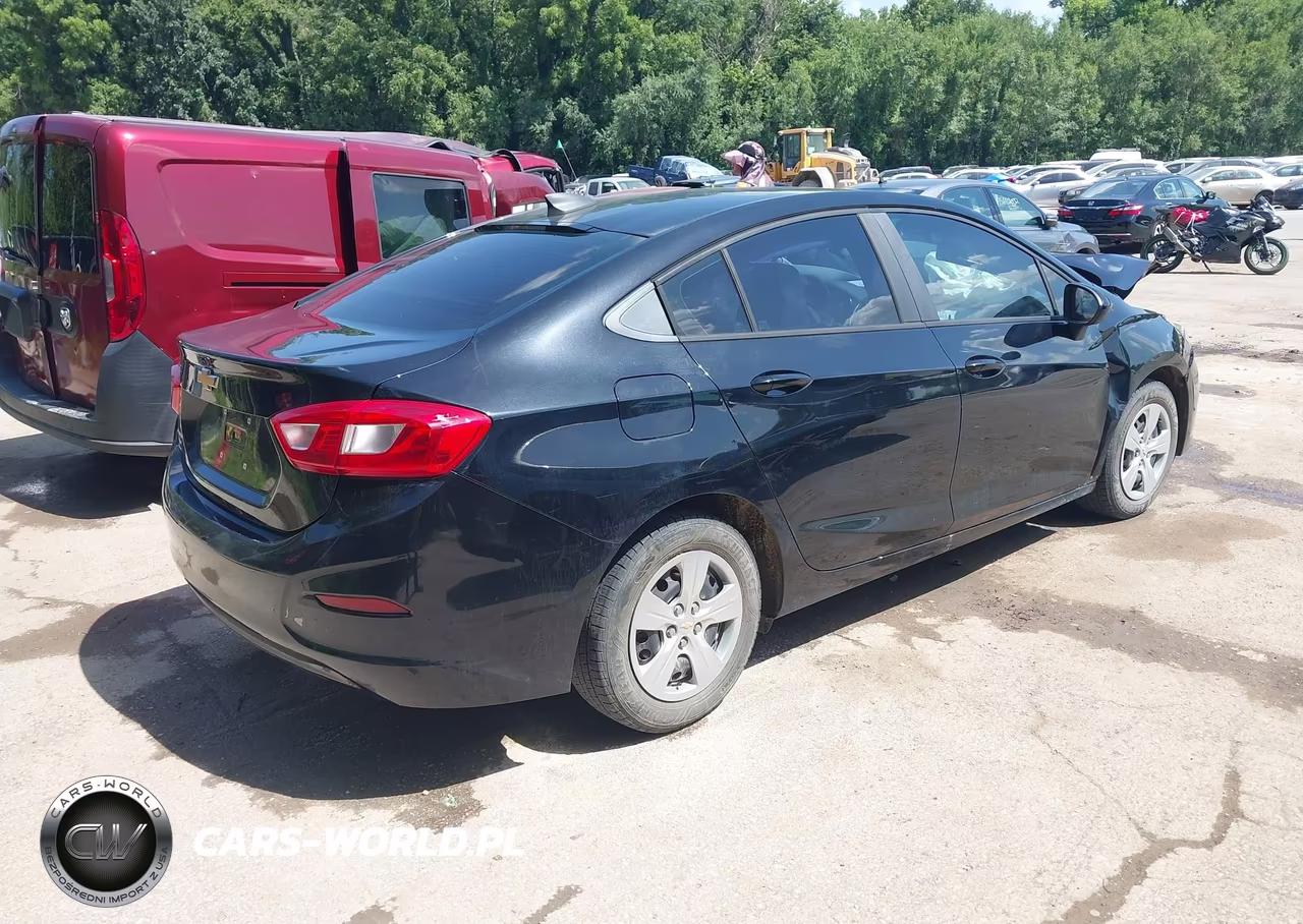 2016 Chevrolet Cruze Ls Auto VIN:1G1BC5SM0G7246506 - 4