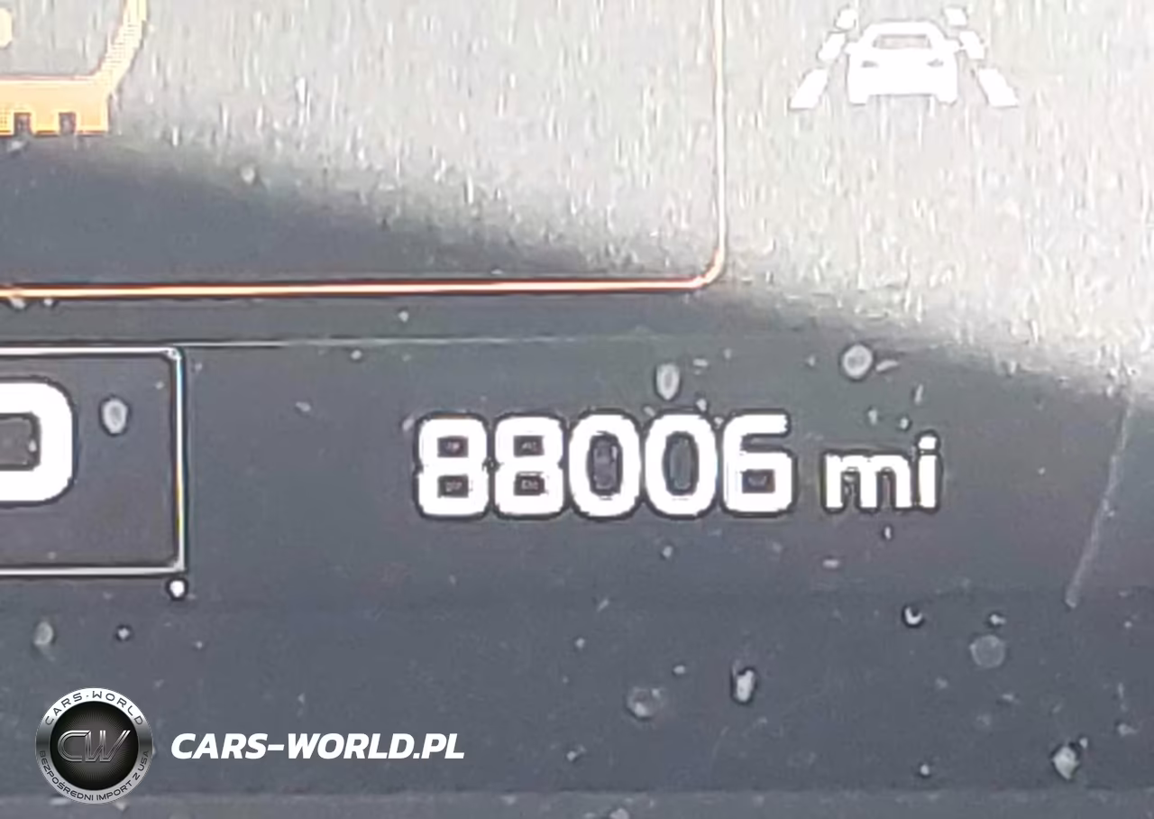 2018 Kia Sorento 3.3L Sxl VIN:5XYPK4A5XJG349463 - 16