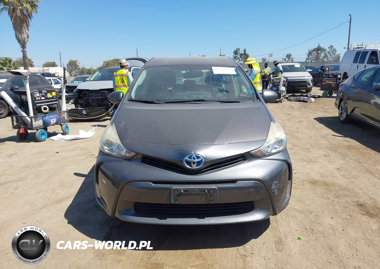 2015 Toyota Prius V Four VIN:JTDZN3EU8FJ030405 - 12
