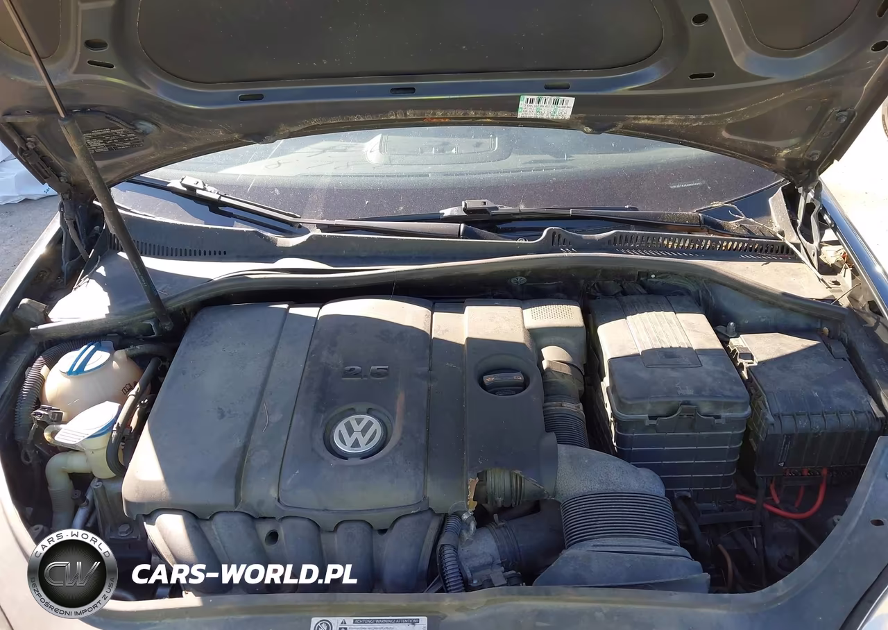 2010 Volkswagen Jetta S VIN:3VWJX7AJ5AM004802 - 10