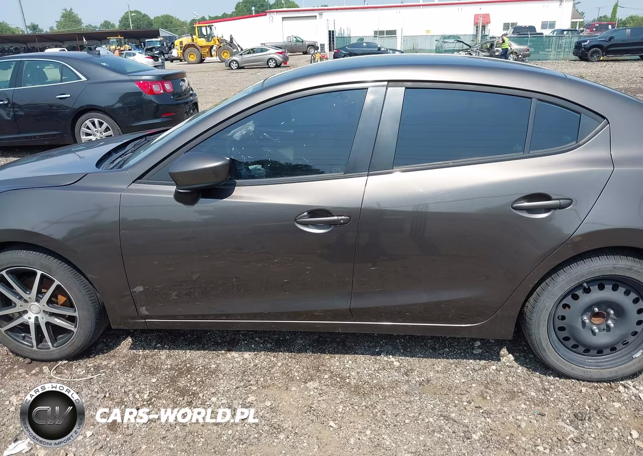 2015 Mazda Mazda3 I Sport VIN:3MZBM1U78FM149088 - 14