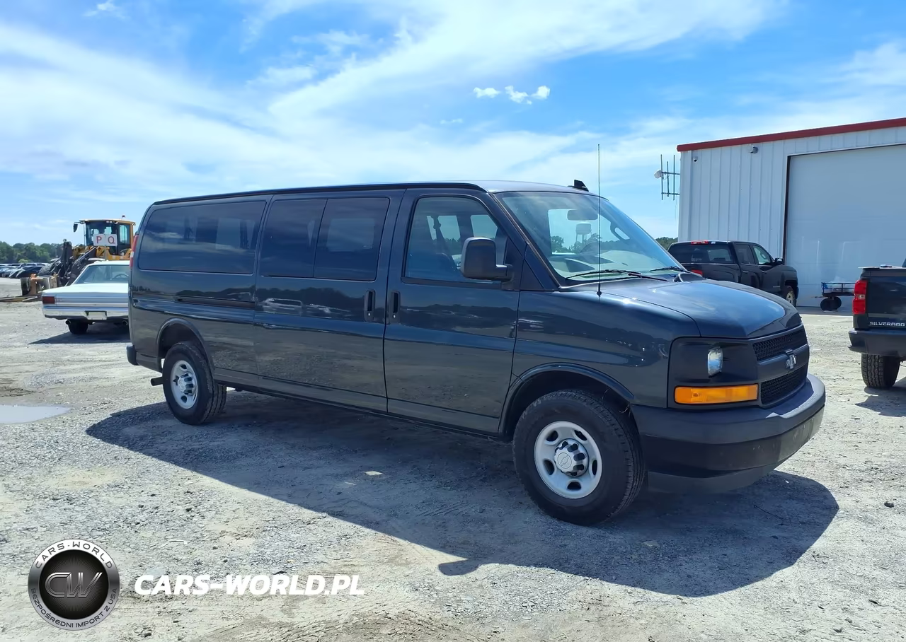 2017 Chevrolet Express 3500 Ls VIN:1GAZGNFG9H1292329 - 13