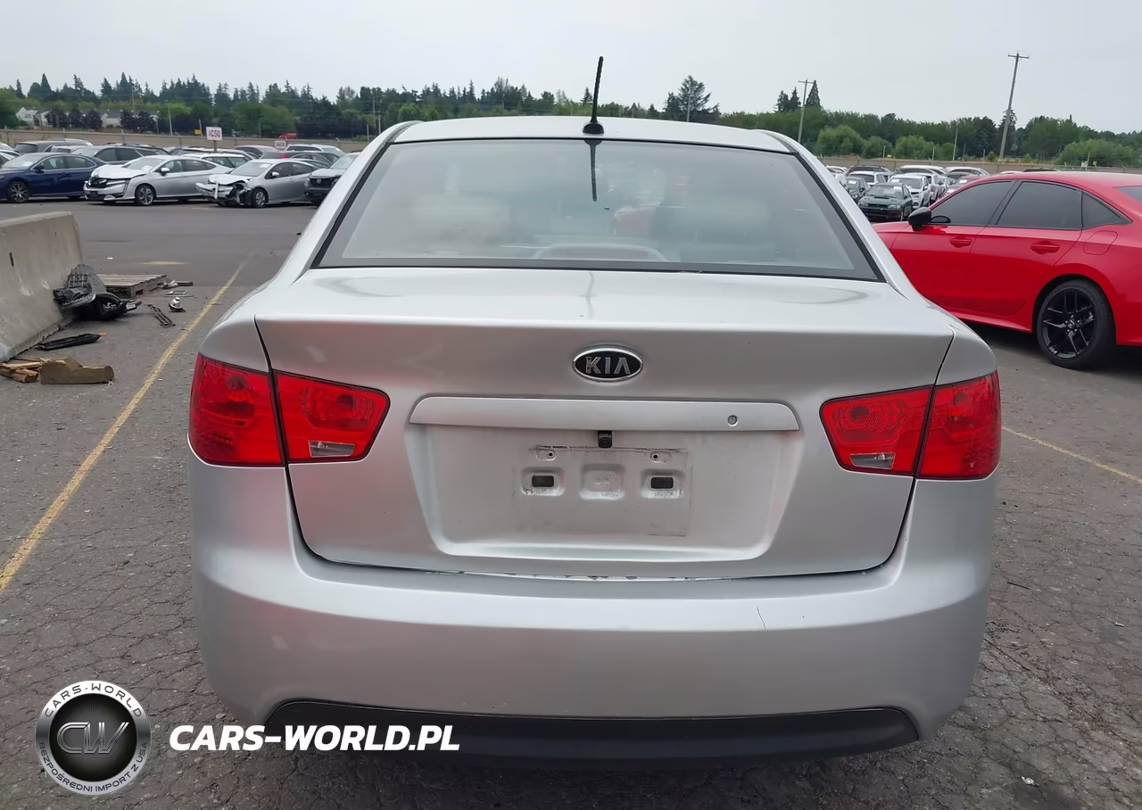 2010 Kia Forte Lx VIN:KNAFT4A27A5252581 - 16