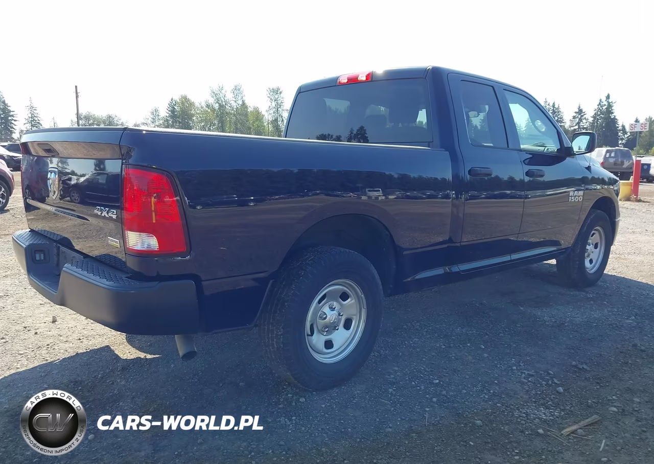 2018 Ram 1500 Tradesman 4X4 6'4 Box VIN:1C6RR7FG2JS326115 - 4